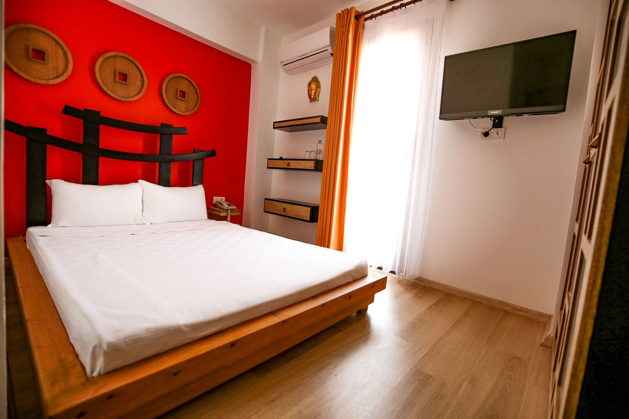 Menendi Otel Foça Eksteriør bilde