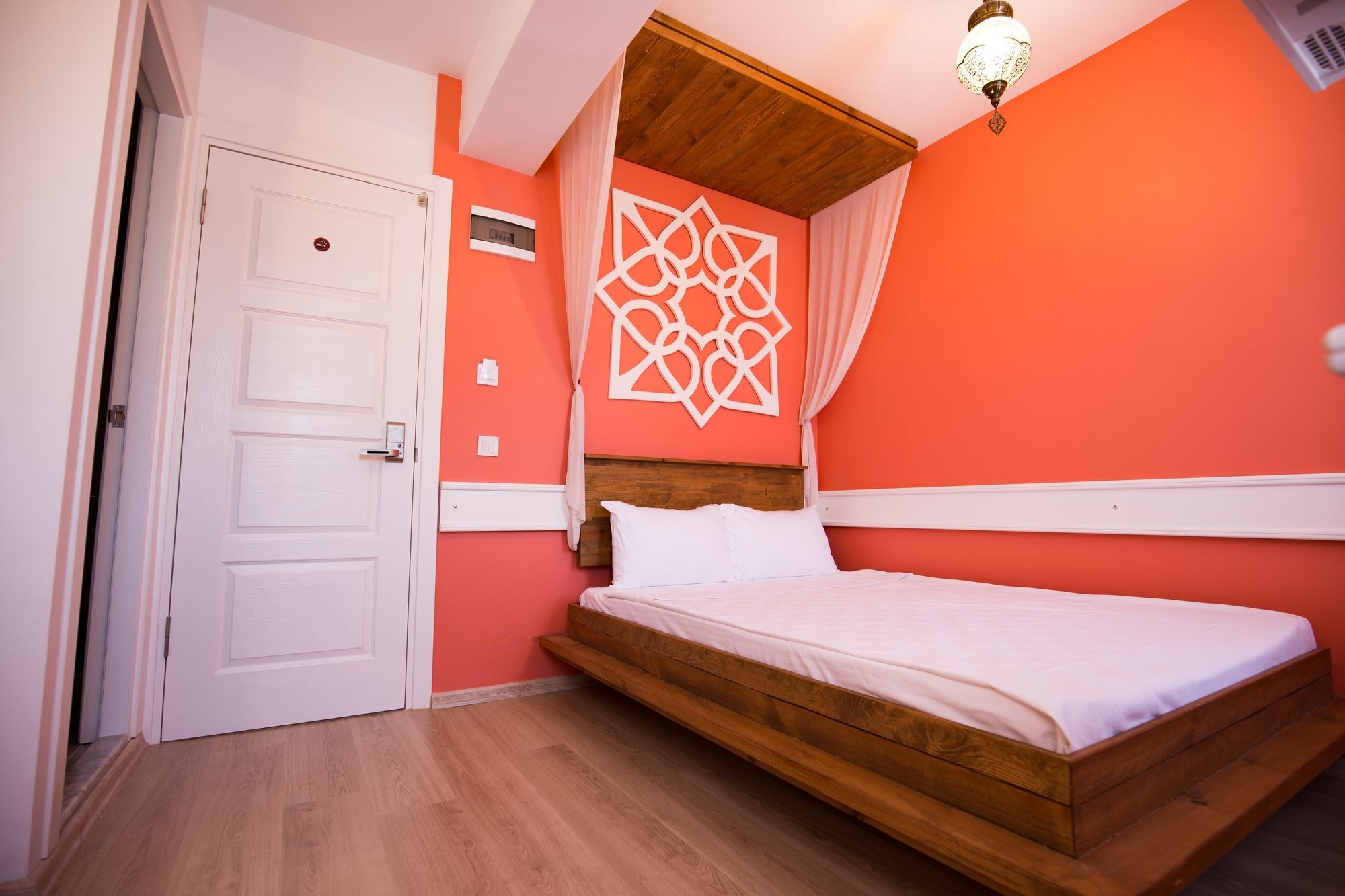 Menendi Otel Foça Eksteriør bilde